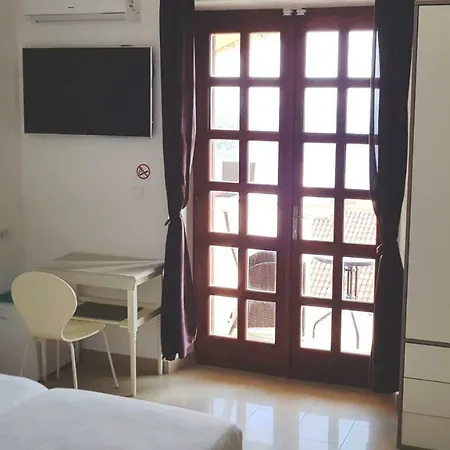 Old Town & Sea View Holiday home *