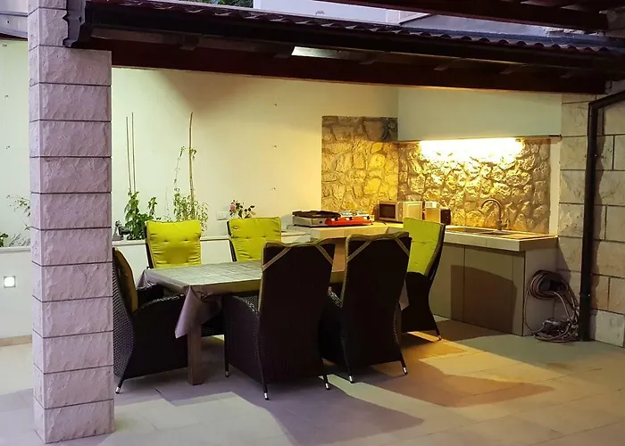 Old Town & Sea View 別荘