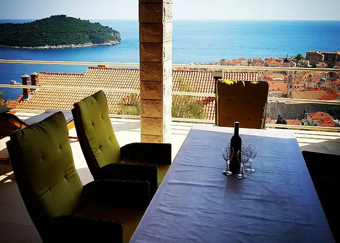 Дом отдыха Old Town & Sea View Дубровник